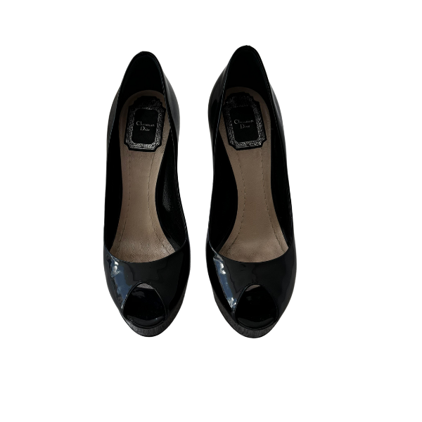 Cropped Faux leather Jacket